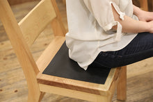 画像をギャラリービューアに読み込む, 麻炭変電シート (1mm) -心地よい空間作りに-